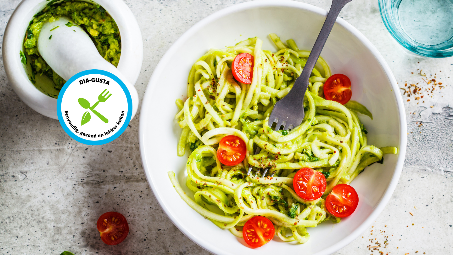 Header courgetti pasta