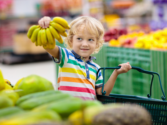 Kindvriendelijke tips voor gezond eten en kinderen proeven